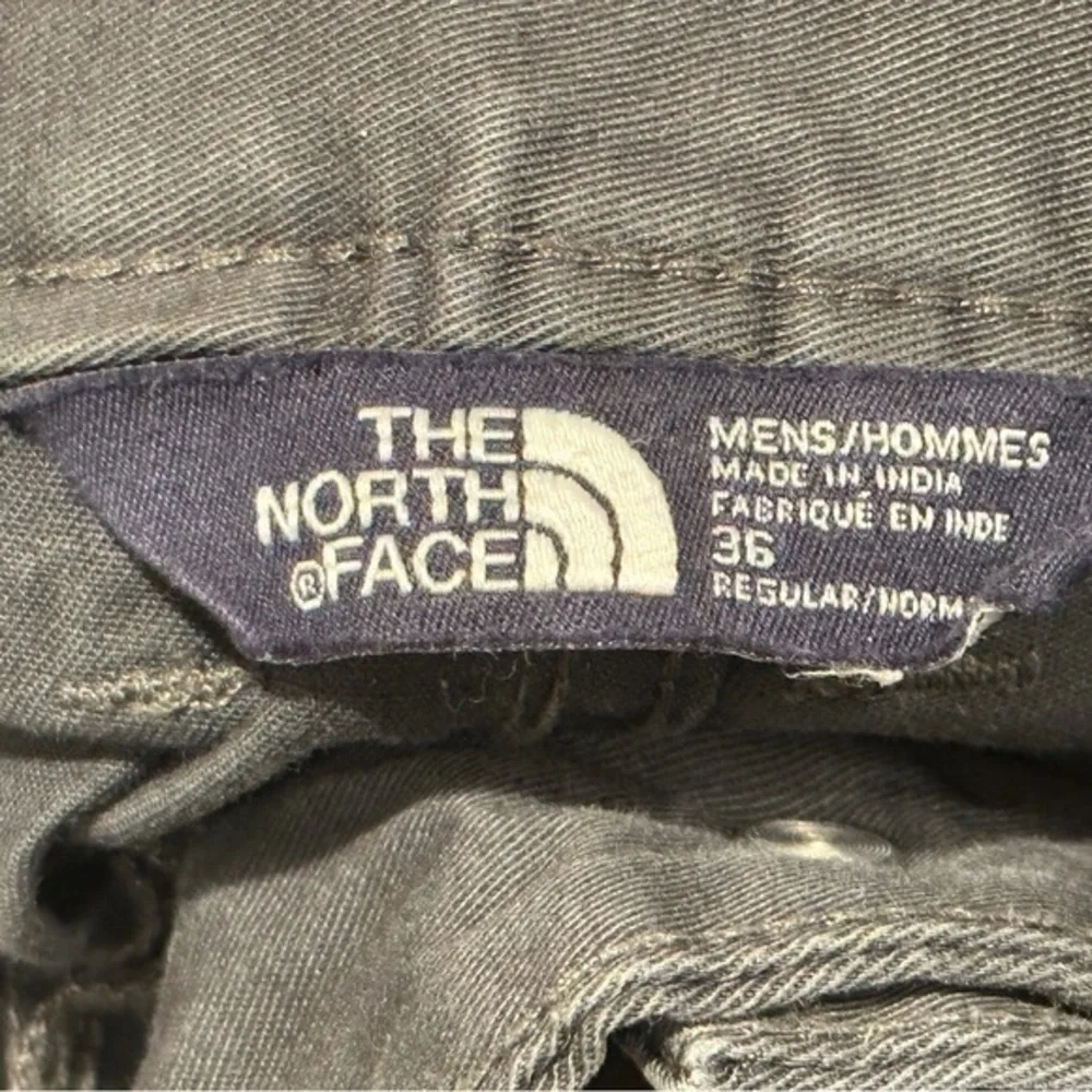 The north face‎ gray pants